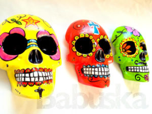 Artesanias en yeso - Calaveras - Babuska